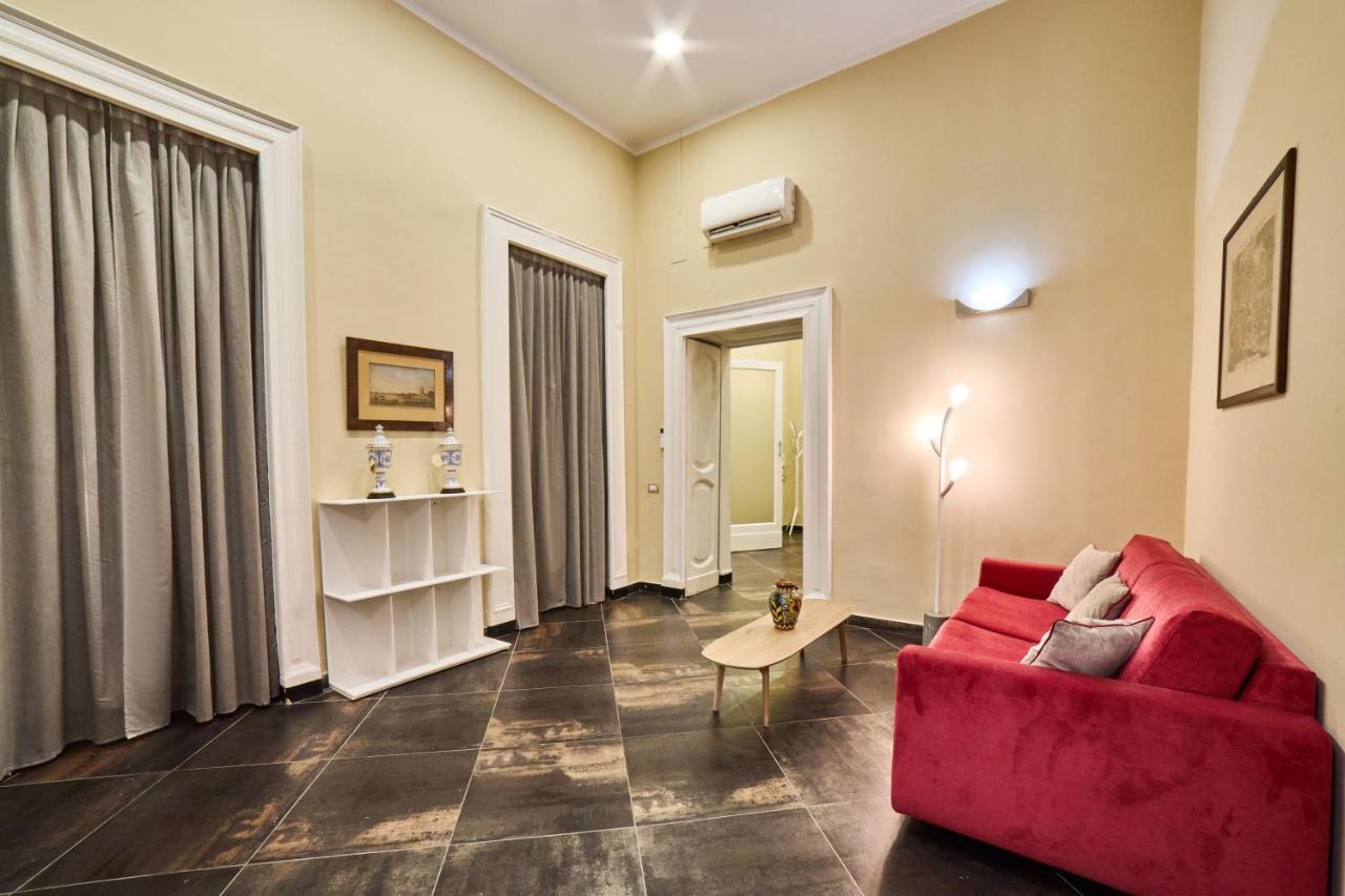 Via Niccolo Tommaseo 14 Apartment Napoli Bagian luar foto
