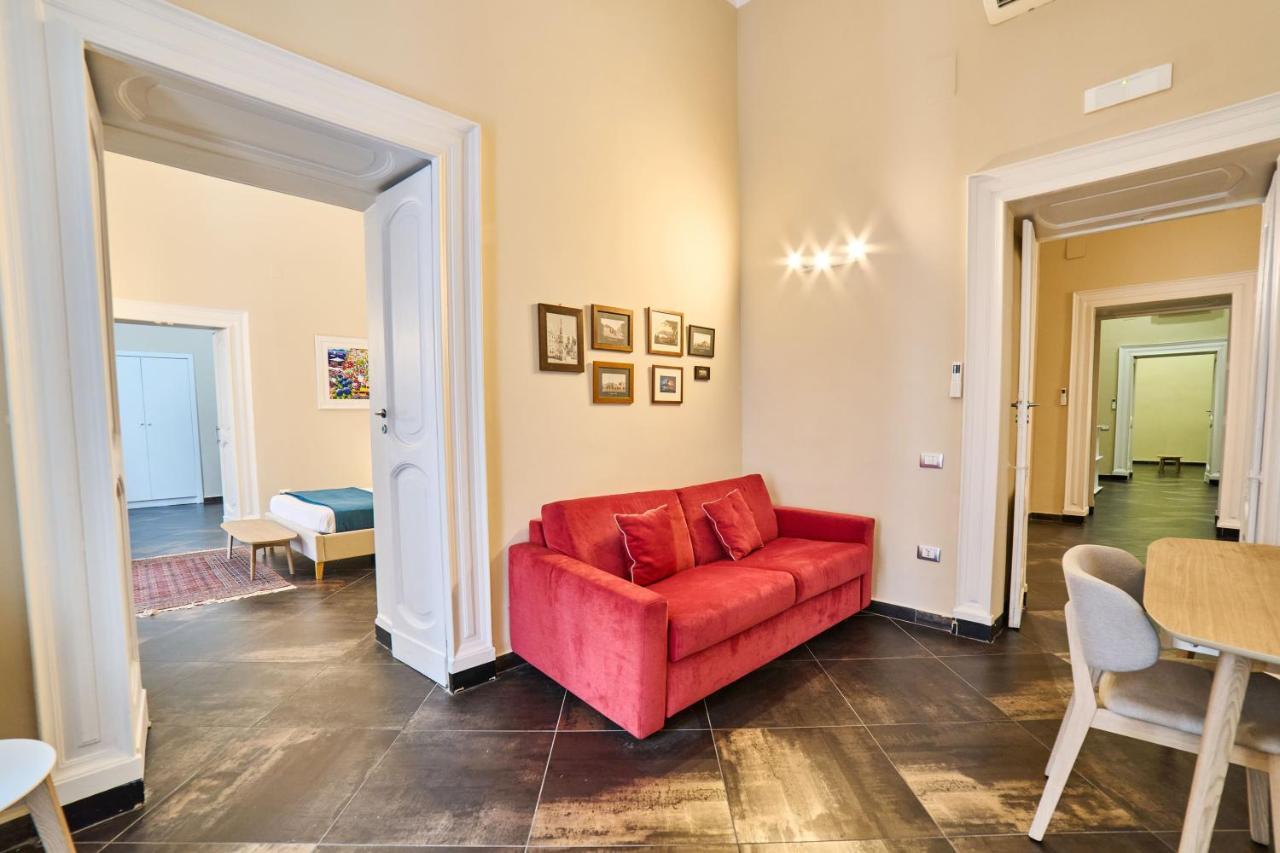 Via Niccolo Tommaseo 14 Apartment Napoli Bagian luar foto