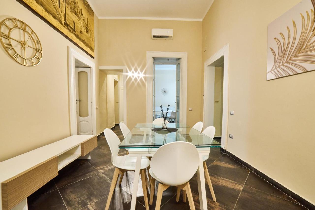 Via Niccolo Tommaseo 14 Apartment Napoli Bagian luar foto