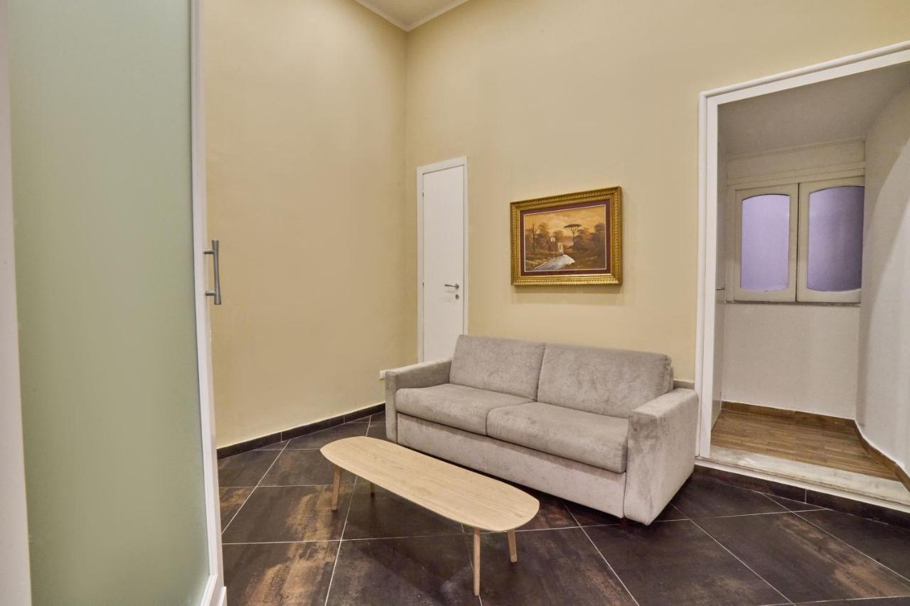 Via Niccolo Tommaseo 14 Apartment Napoli Bagian luar foto